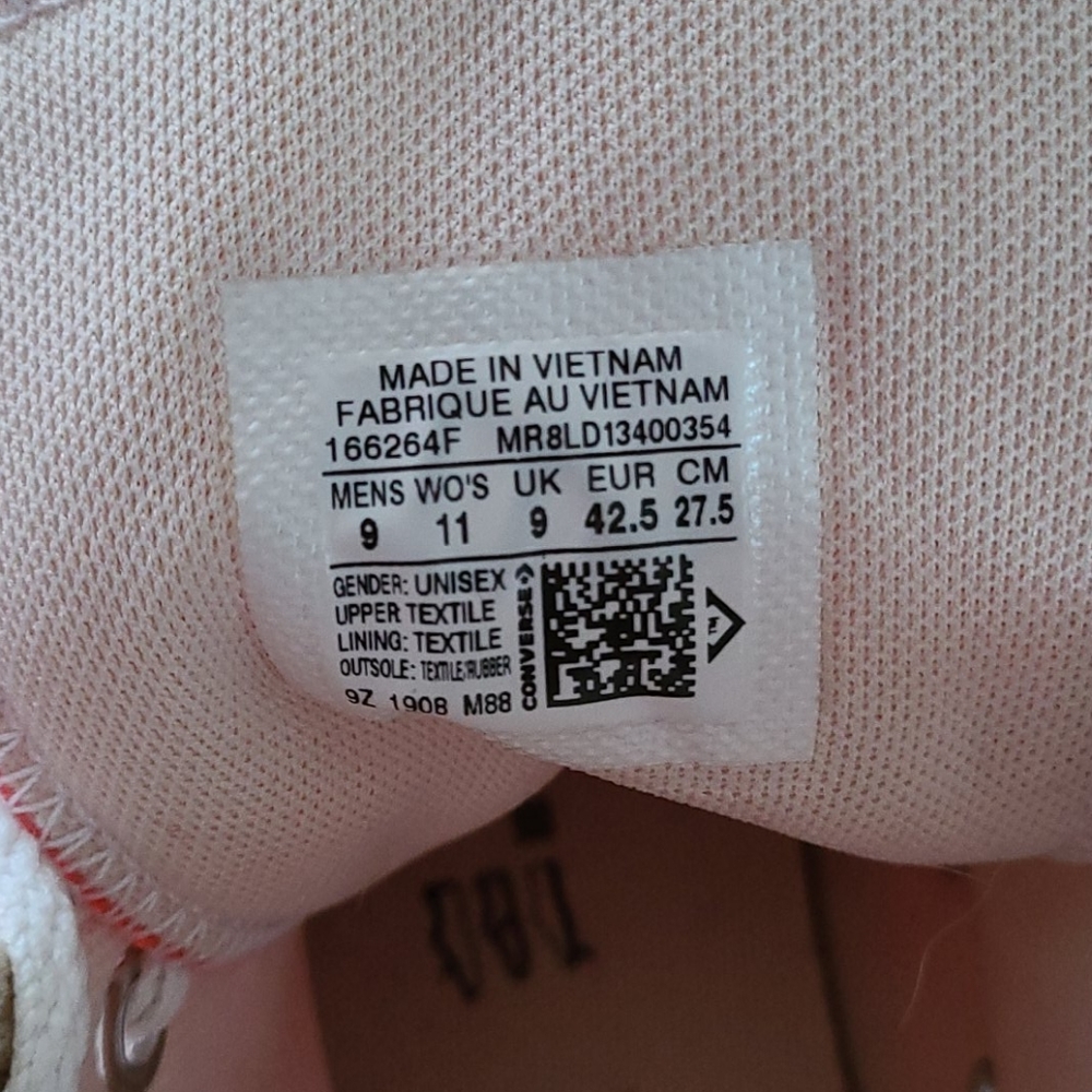 Converse High Tops - Picture 5 of 6